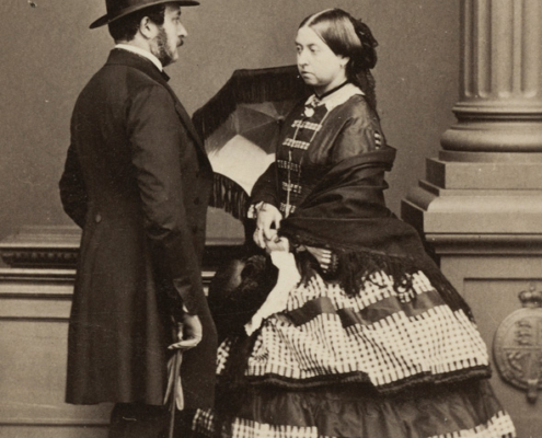 John Jabez Edwin Mayall (1813–1901), Königin Victoria und Prinz Albert, 1861 Fotografie im Format Carte de Visite Kunstsammlungen der Veste Coburg, Inv.-Nr. F.3863